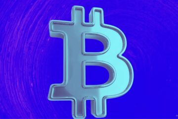 Bitcoin Breaks Below All Moving Averages as ETF Flows Signal Distribution — Bitcoin