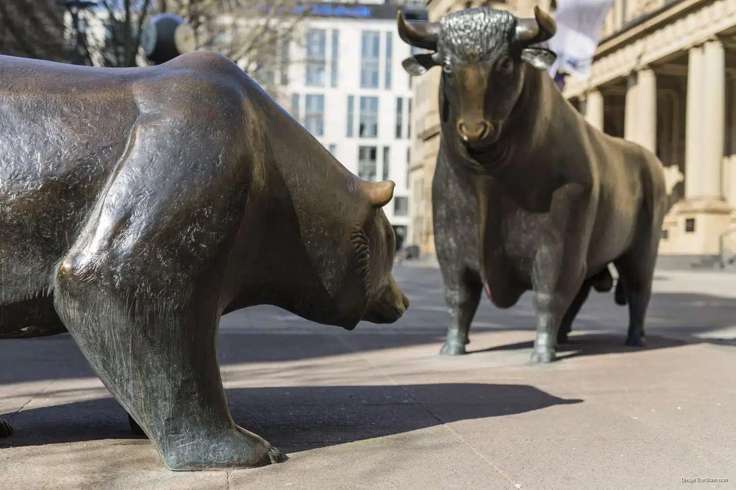 S&P 500 Concentration Mirrors 2021 Bitcoin Leverage Collapse Pattern — DeFi