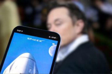 SpaceX Shares Fall 8% as Options Traders Flood Tiny Float — Stablecoins