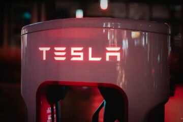 Tesla Shifts 3,500 Jobs to Berlin as US EV Sales Collapse 27% — Crypto News